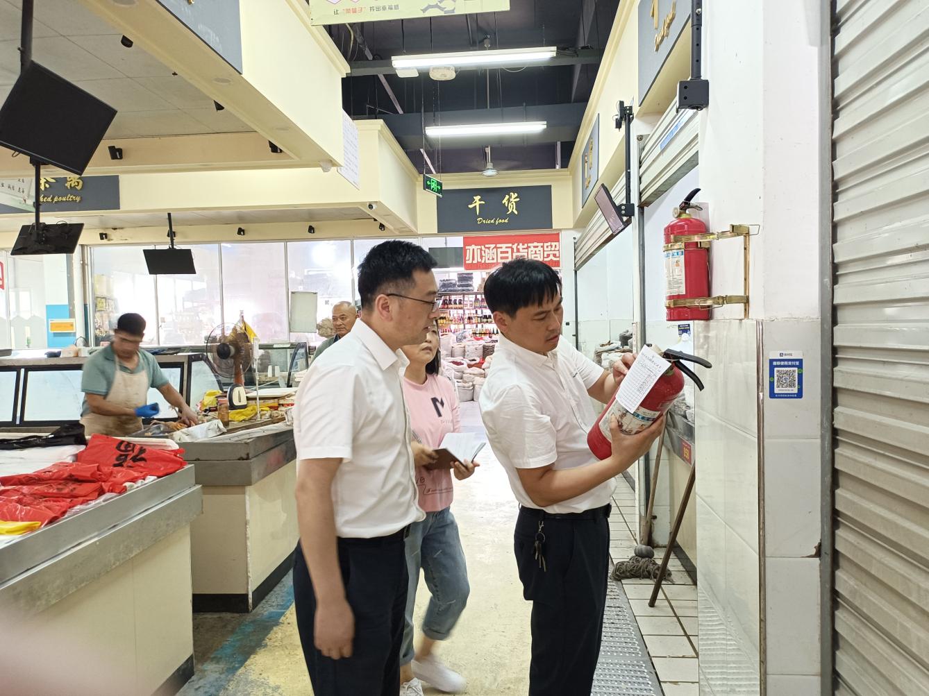 管好“菜籃子”，守護(hù)“大民生”國(guó)資運(yùn)營(yíng)公司開展菜市場(chǎng)大巡查